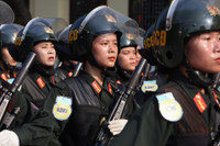 Lễ kỷ niệm 50 năm Ngày giải phóng miền Nam, thống nhất đất nước (30-4-1975/30-4-2025): Lực lượng Công an nhân dân luyện tập để chuẩn bị diễu binh