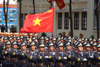 Lễ kỷ niệm 50 năm Ngày giải phóng miền Nam, thống nhất đất nước (30-4-1975/30-4-2025): Lực lượng Công an nhân dân luyện tập để chuẩn bị diễu binh