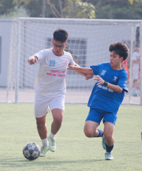 Cuộc đối đầu nghẹt thở giữa 2 nhà cựu vô địch