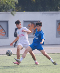 Cuộc đối đầu nghẹt thở giữa 2 nhà cựu vô địch