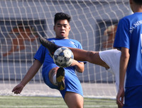 Chùm ảnh loạt trận 14h ngày 19-11