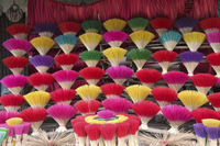 Nét đẹp rực rỡ của làng hương trầm trăm năm tuổi xứ Huế 