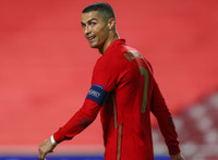 8 ngôi sao đương đại ghi bàn nhiều nhất cho đội tuyển quốc gia