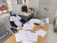 Những mảnh ghép đầy cảm xúc trong bức tranh chống Covid-19 tại tâm dịch Hải Dương và Quảng Ninh