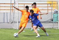 Hình ảnh loạt trận khai màn giải bóng đá học sinh THPT Hà Nội 2025