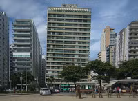 Những tòa nhà nghiêng độc đáo trên khắp thế giới