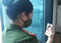 Những “bông hồng thép” xung phong vào tuyến đầu chống dịch