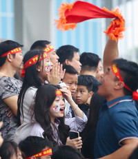 Fan nữ hâm nóng trận chung kết mùa giải 2023