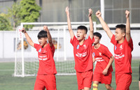 Chơi hơn người, THPT Phan Huy Chú chật vật giành vé chung kết