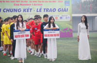 Fan nữ hâm nóng trận chung kết mùa giải 2023