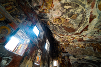 Tu viện cổ 2.000 năm tuổi 