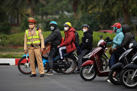 Cảnh sát giao thông Thủ đô tăng cường đảm bảo trật tự an toàn giao thông