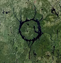 Những hố thiên thạch triệu năm tuổi nổi tiếng trên thế giới