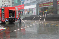 Huy động nhiều lực lượng tham gia cứu hộ, cứu nạn tòa nhà Diamond Flower Tower