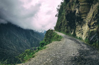 Thử thách băng qua 'cung đường tử thần' của Đăng Khoa