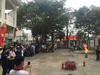 Trên 300 người dân tham gia nâng cao kỹ năng chữa cháy, thoát nạn