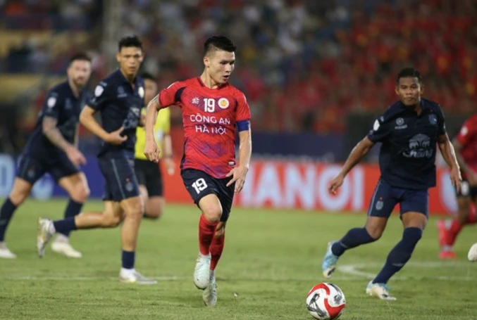 Quang Hải: "Nếu có cơ hội cạnh tranh vô địch, Công an Hà Nội FC chắc chắc không bỏ lỡ"