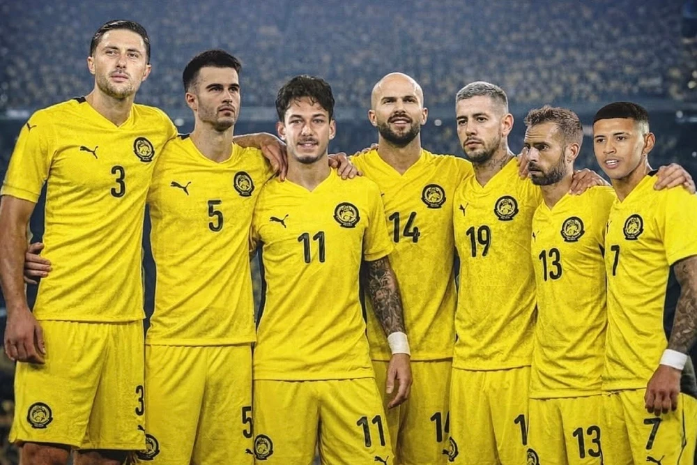 Ai chủ mưu nhập lậu 7 cầu thủ Malaysia?