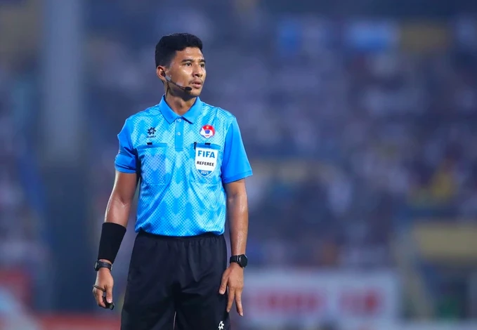 Trọng tài Malaysia bắt trận thư hùng xác định kỷ lục V-League