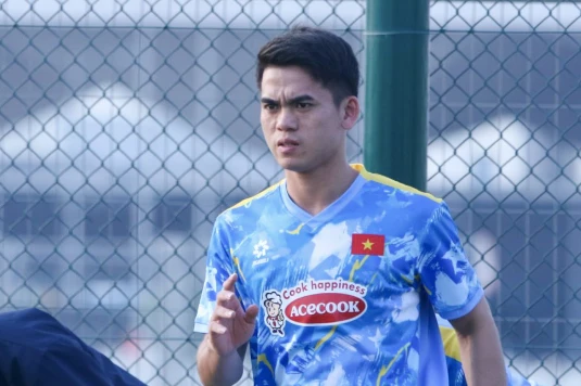 'Kỷ lục gia' Khuất Văn Khang mơ lớn trong lần cuối dự U23 châu Á