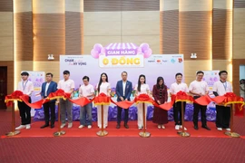 Tài trợ hơn 4 tỷ đồng, trao tặng 2.010 suất tầm soát ung thư