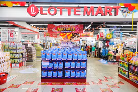 LOTTE Max Sale hút khách với hàng loạt ưu đãi mua sắm và vui chơi