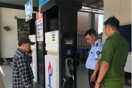 Không kịp thời phát hiện vi phạm về xăng dầu, cán bộ quản lý thị trường sẽ bị xử lý trách nhiệm