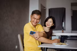 Ra mắt bộ cảm biến tự động đo đường huyết liên tục mỗi phút 