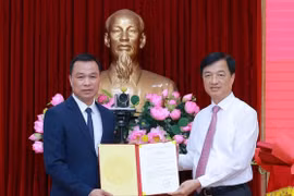 Ông Tô Anh Dũng làm Phó Bí thư Tỉnh ủy, được bầu giữ chức Chủ tịch UBND tỉnh Thanh Hóa