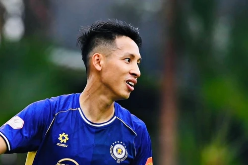 Đỗ Hùng Dũng và 8 cầu thủ dính thẻ bị 'treo giò' vòng 14 V-League