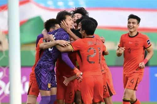 Cựu tuyển thủ khen U23 Trung Quốc có lối chơi "tiên tiến, khoa học nhất thế giới"