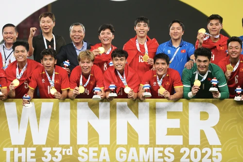 Thủ tướng Chính phủ chúc mừng U22 Việt Nam vô địch SEA Games 33