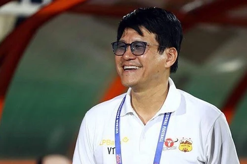 Ninh Bình FC tiếp tục gây bất ngờ với danh tính HLV mới