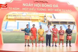 Ngày hội ngộ của những thế hệ bóng đá CLB Công an Hà Nội trên sân Hàng Đẫy