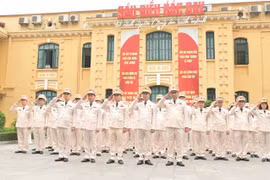 Công an Hà Nội: Báo công dâng Bác nhân kỷ niệm 80 năm Ngày truyền thống 5 lực lượng