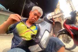 ‘Vá’ ký ức bằng lửa than ở Chùa Bộc