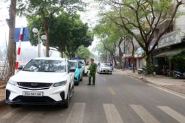 Vi phạm trật tự đô thị và những “nút thắt” pháp lý ở địa bàn giáp ranh