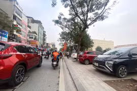 “Nóng” vi phạm trật tự đô thị ở phường Kim Liên