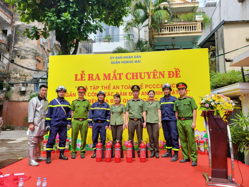 Các lực lượng CAQ Hoàng Mai ra mắt chuyên đề Các lực lượng CAQ Hoàng Mai ra mắt chuyên đề