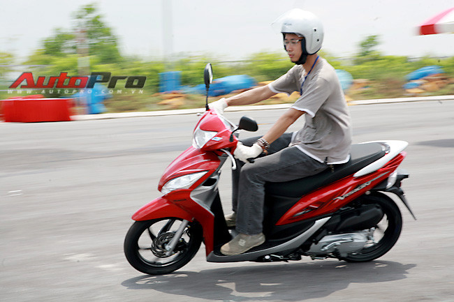 Cảm nhận xe ga mới Honda Vision ảnh 3