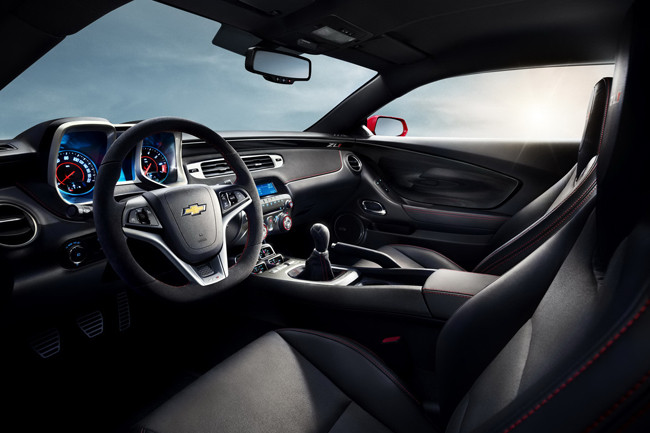 2012 Chevrolet Camaro ZL1, đúng chất "cơ bắp" Mỹ ảnh 3