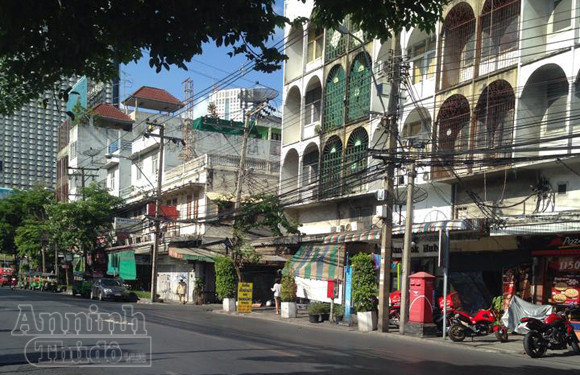 Bangkok, hình ảnh ngày đầu tiên sau cuộc đảo chính ảnh 15 Bangkok, hình ảnh ngày đầu tiên sau cuộc đảo chính ảnh 15
