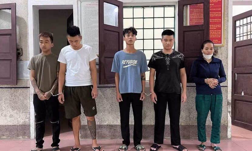 Nhóm đối tượng nhận tiền để tấn công ông V.