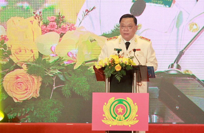 Trung tướng Nguyễn Hải Trung, Giám đốc CATP Hà Nội khai mạc hội nghị Trung tướng Nguyễn Hải Trung, Giám đốc CATP Hà Nội khai mạc hội nghị