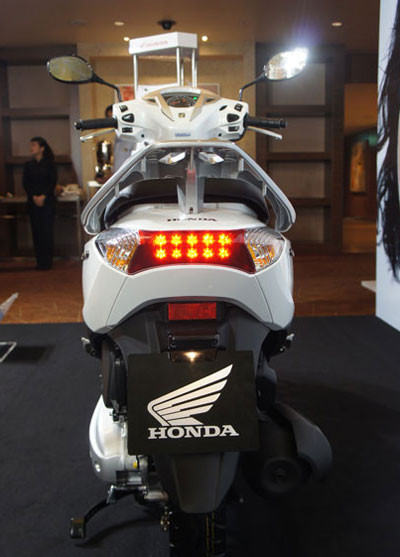 Honda VN tung ra Lead 125cc, giá từ 37,49 triệu ảnh 3