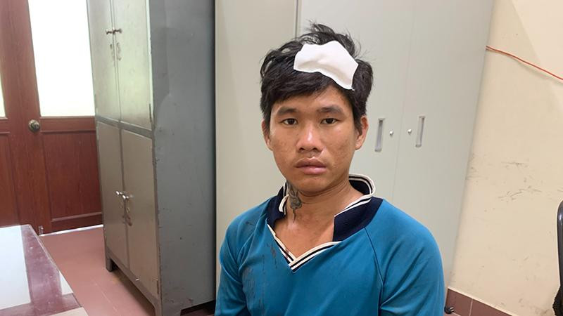 Mai Hoàng Phú tại cơ quan công an (Ảnh: Bắc Bình) Mai Hoàng Phú tại cơ quan công an (Ảnh: Bắc Bình)