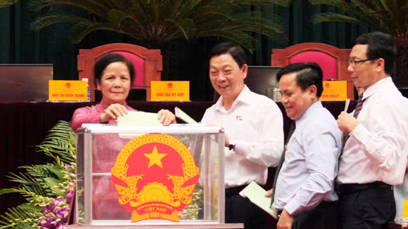 Hà Nội công bố kết quả lấy phiếu tín nhiệm ảnh 1