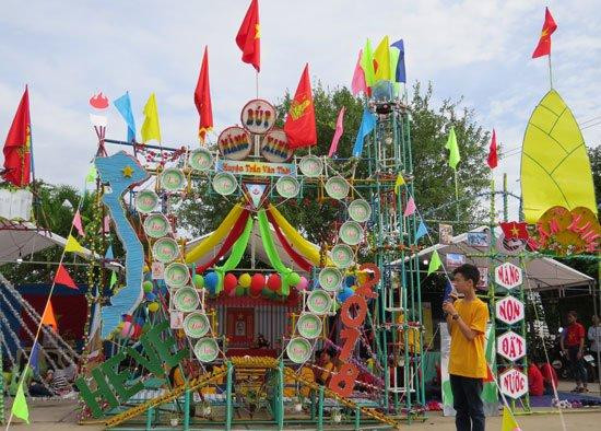 Trại Trung thu như thế này thuộc dạng cầu kỳ, đẹp