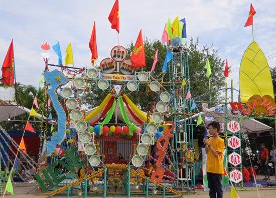 Trại Trung thu như thế này thuộc dạng cầu kỳ, đẹp Trại Trung thu như thế này thuộc dạng cầu kỳ, đẹp