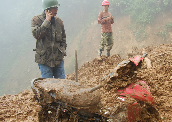 Dừng tìm kiếm 2 nạn nhân cuối cùng trong vụ lở núi ảnh 1